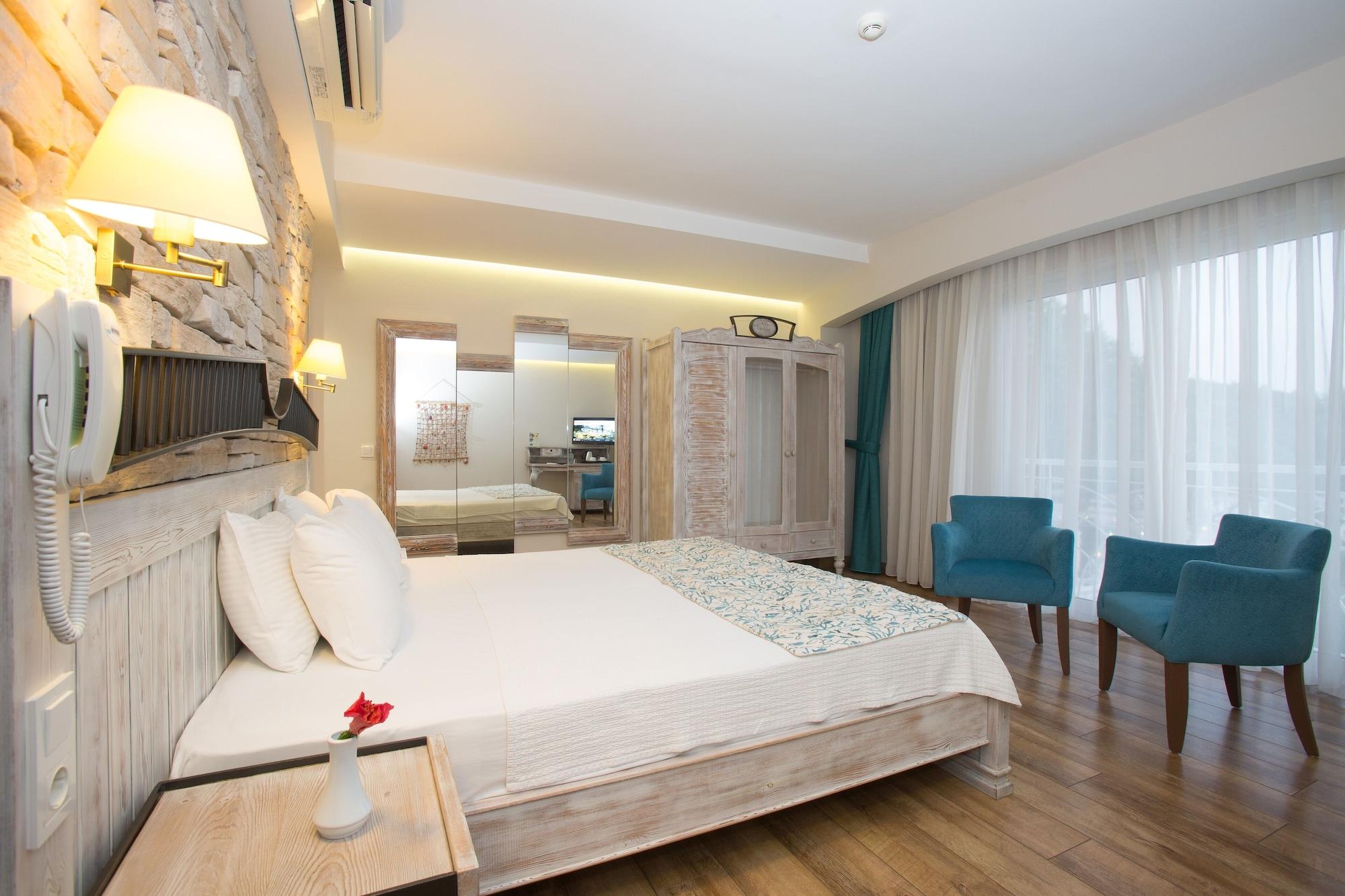 Dedeminn Marina Hotel Göcek Zewnętrze zdjęcie