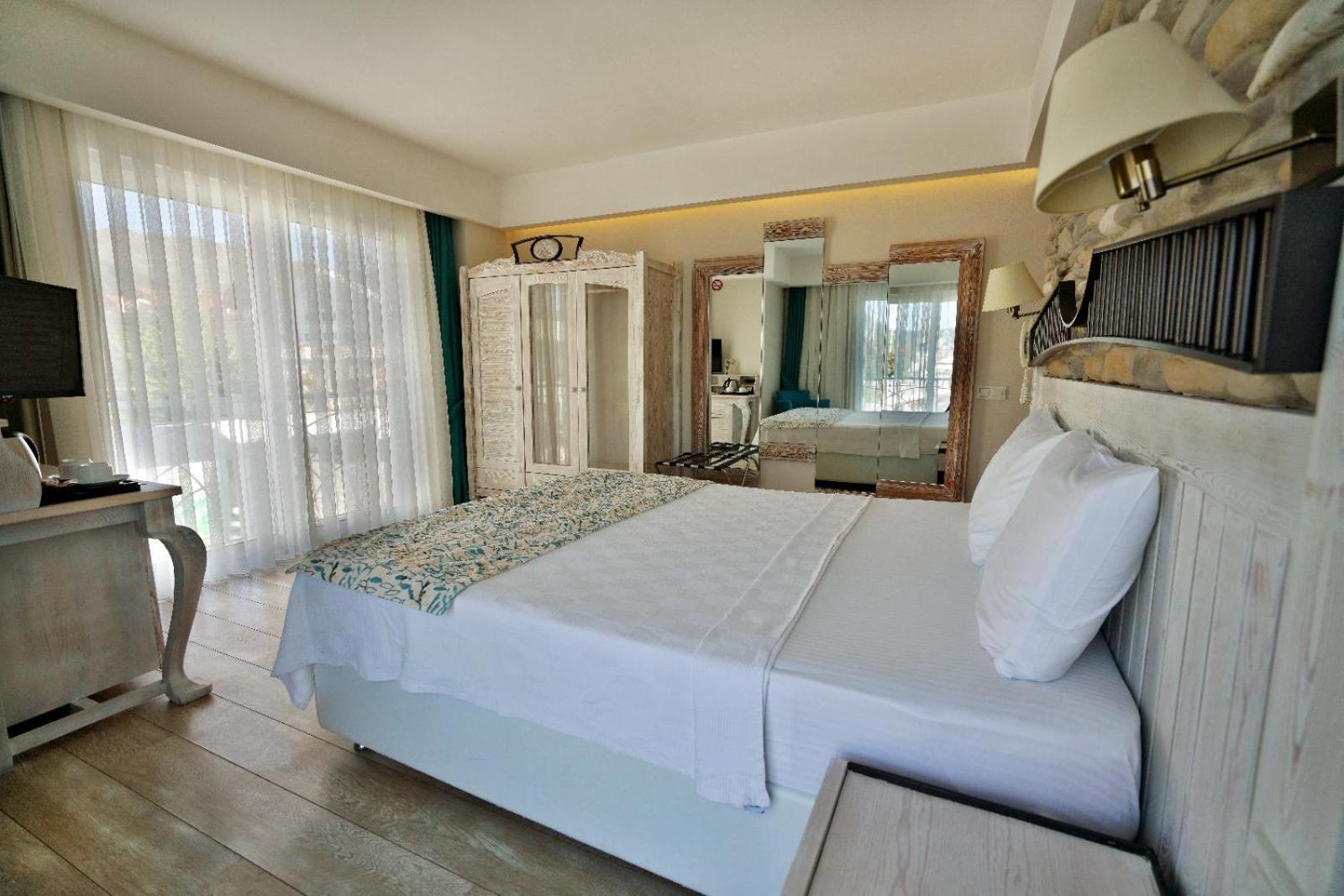 Dedeminn Marina Hotel Göcek Zewnętrze zdjęcie